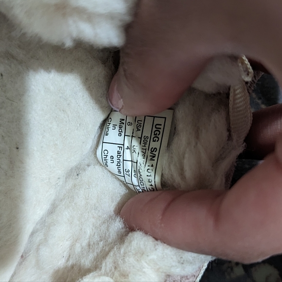 UGG Moccasins - Picture 2 of 8